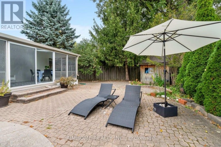 11 CARPENTER COURT, Markham (Raymerville), Ontario, L3P6W3