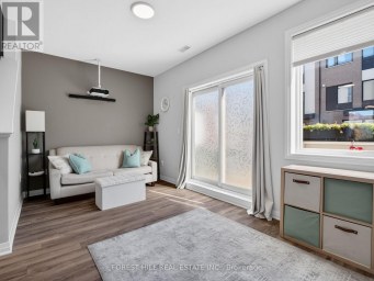 19 STANLEY GREENE BOULEVARD Toronto (Downsview-Roding-CFB) Ontario photo 11