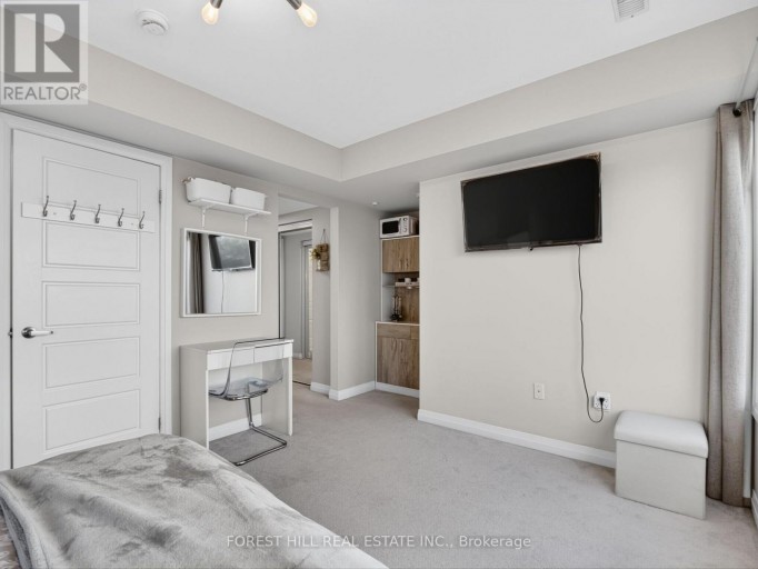 19 STANLEY GREENE BOULEVARD, Toronto (Downsview-Roding-CFB), Ontario, M3K0B1