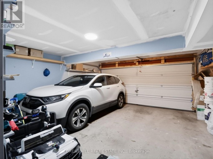 19 STANLEY GREENE BOULEVARD, Toronto (Downsview-Roding-CFB), Ontario, M3K0B1