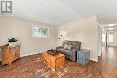 192 ST. LAWRENCE STREET W Centre Hastings Ontario photo 10