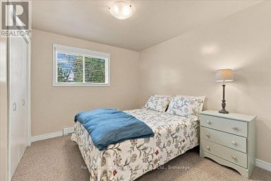 192 ST. LAWRENCE STREET W Centre Hastings Ontario photo 14