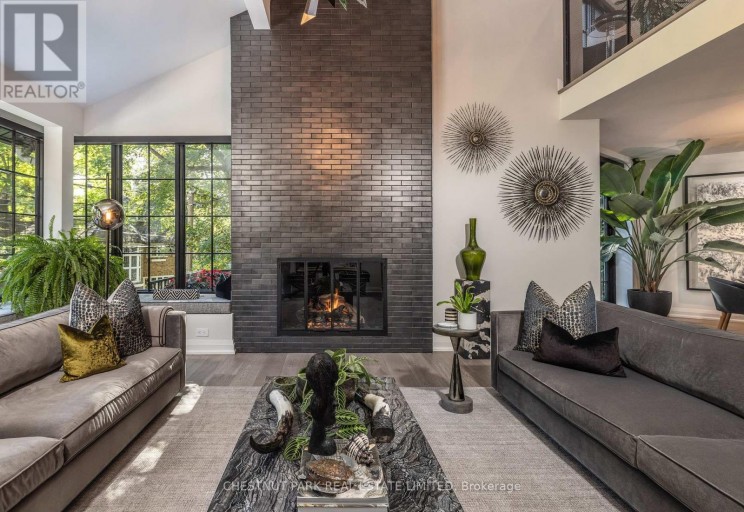 94 ROXBOROUGH DRIVE, Toronto (Rosedale-Moore Park), Ontario, M4W1X1