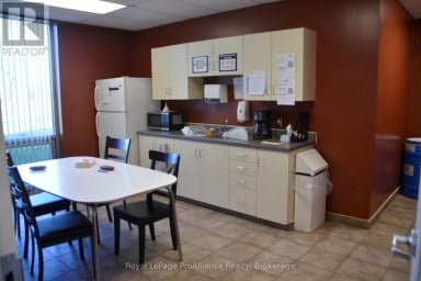 30 HUFF AVENUE Quinte West (Trenton Ward) Ontario photo 20