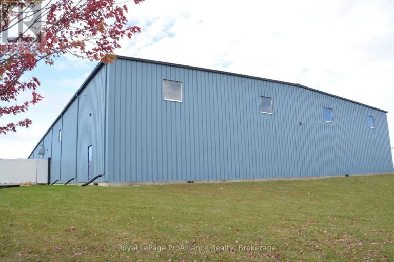 30 HUFF AVENUE, Quinte West (Trenton Ward), Ontario, K8V0A1