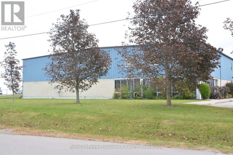 30 HUFF AVENUE, Quinte West (Trenton Ward), Ontario, K8V0A1