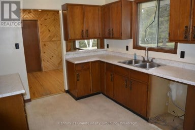 31289 HWY 62 N Hastings Highlands (Monteagle Ward) Ontario photo 12