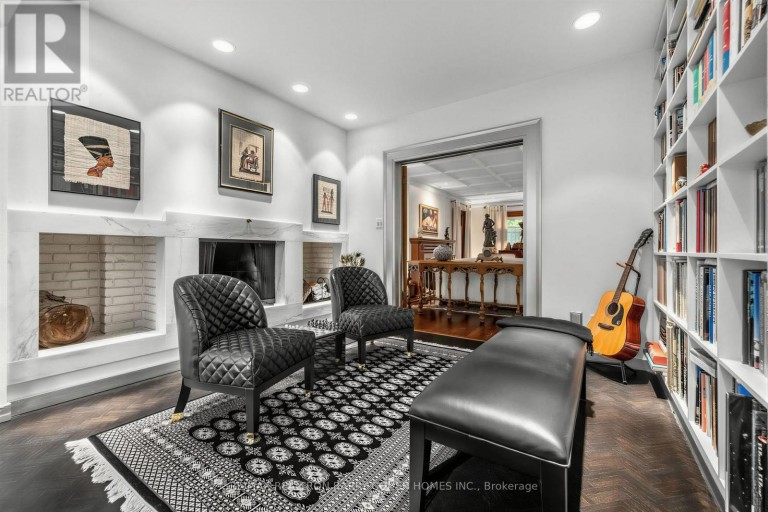 428 RUSSELL HILL ROAD, Toronto (Forest Hill South), Ontario, M5P2S3