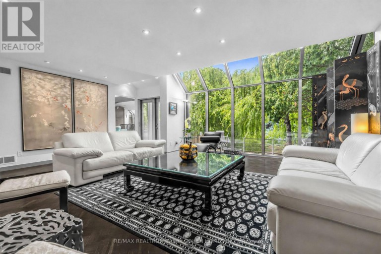428 RUSSELL HILL ROAD, Toronto (Forest Hill South), Ontario, M5P2S3