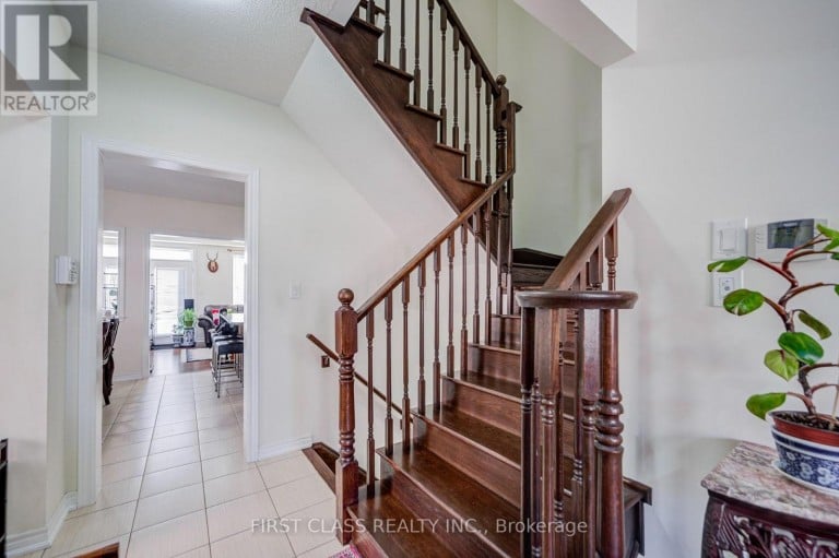 27 CINEMARK AVENUE, Markham (Cornell), Ontario, L6B0W1