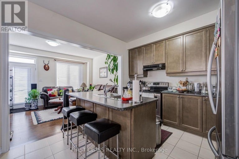27 CINEMARK AVENUE, Markham (Cornell), Ontario, L6B0W1