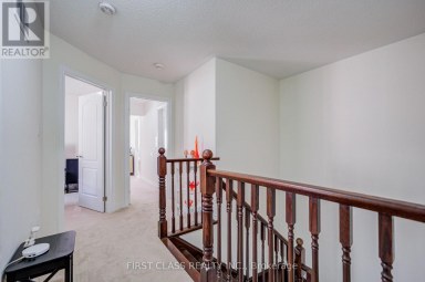27 CINEMARK AVENUE Markham (Cornell) Ontario photo 27