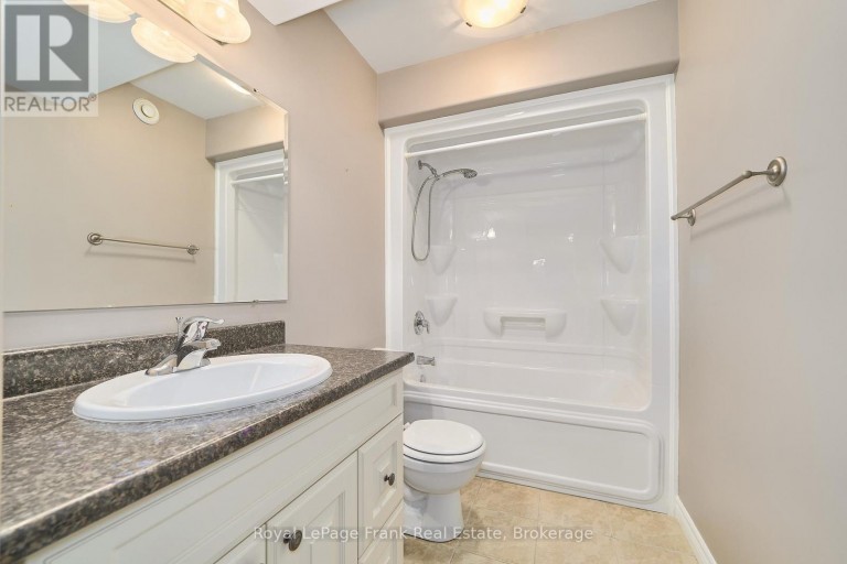 11 FOX DEN DRIVE, Brighton, Ontario, K0K1H0