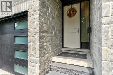 90 MARGARET Avenue N Unit# A Waterloo Ontario photo 4