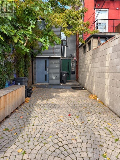 673 QUEEN STREET W, Toronto (Niagara), Ontario, M6J1E6