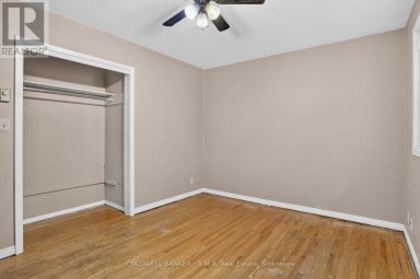 314 DOVER STREET Oshawa (Eastdale) Ontario photo 12