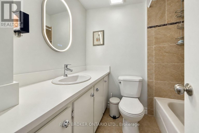 3 - 69 UPPER CANADA DRIVE, Toronto (St. Andrew-Windfields), Ontario, M2P2A2