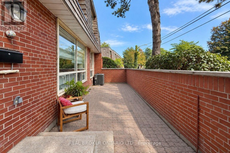 3 - 69 UPPER CANADA DRIVE, Toronto (St. Andrew-Windfields), Ontario, M2P2A2