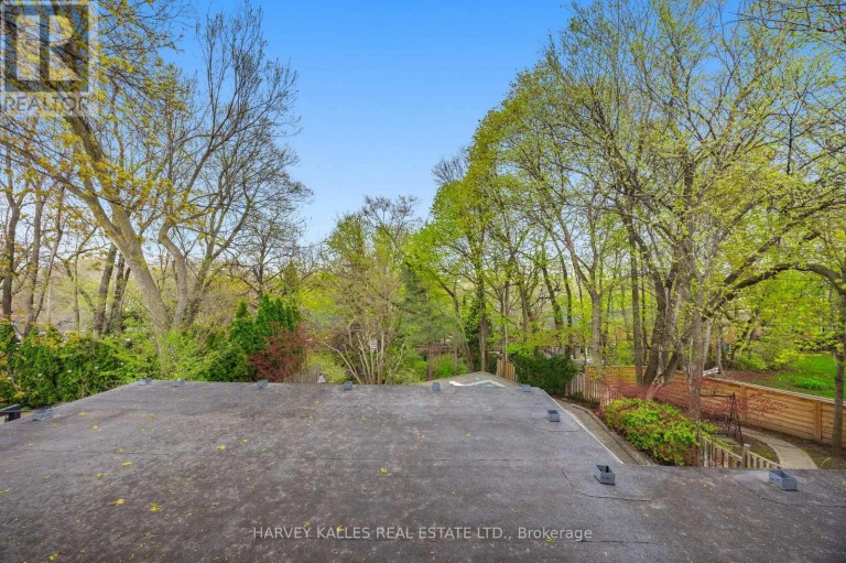 141 OLD FOREST HILL ROAD, Toronto (Forest Hill North), Ontario, M5N2N7