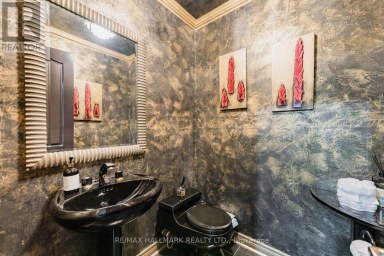 106 LARRATT LANE Richmond Hill (Westbrook) Ontario photo 20