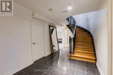 106 LARRATT LANE Richmond Hill (Westbrook) Ontario photo 42