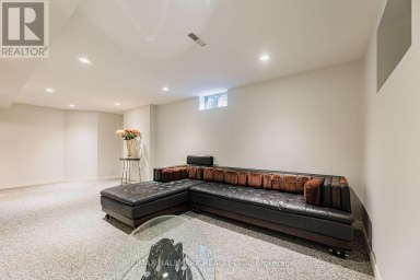 106 LARRATT LANE Richmond Hill (Westbrook) Ontario photo 46