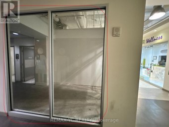 132 - 7181 YONGE STREET Markham (Grandview) Ontario photo 2