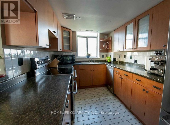 1115 - 300 WEBB DRIVE, Mississauga (City Centre), Ontario, L5B3W3