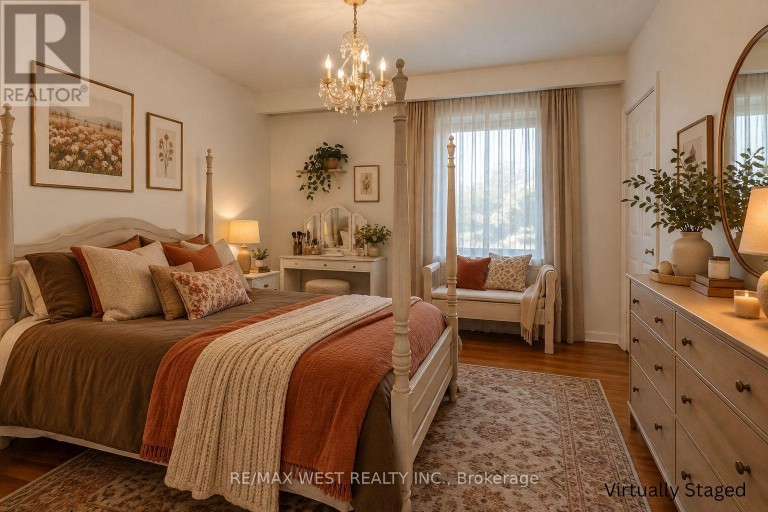 1008 SAINT CLARENS AVENUE, Toronto (Corso Italia-Davenport), Ontario, M6H3X7
