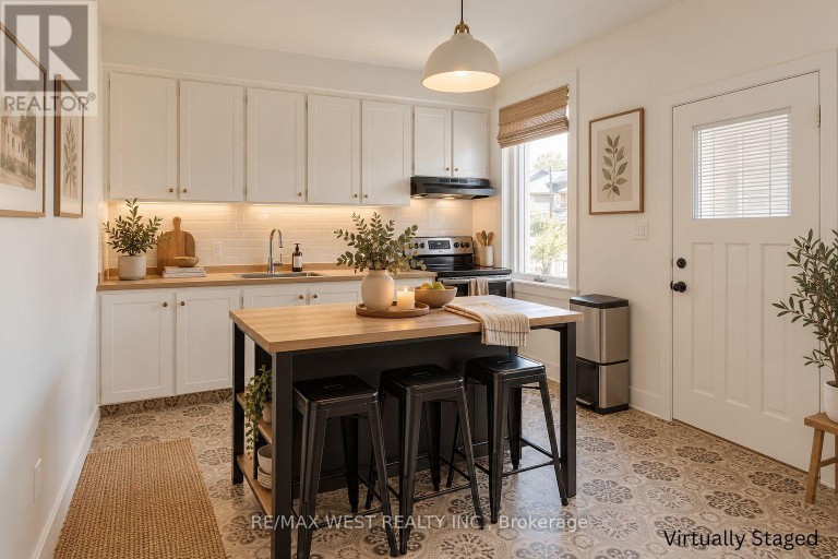 1008 SAINT CLARENS AVENUE, Toronto (Corso Italia-Davenport), Ontario, M6H3X7