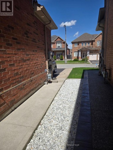 BASEMENT - 75 EXECUTIVE COURT, Brampton (Sandringham-Wellington), Ontario, L6R0L5