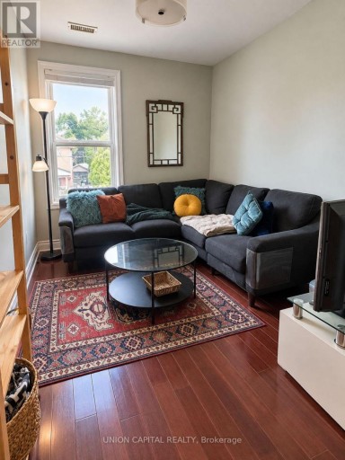 UPPER - 84 RUNNYMEDE ROAD, Toronto (High Park-Swansea), Ontario, M6S2Y3