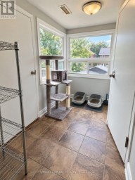 UPPER - 84 RUNNYMEDE ROAD Toronto (High Park-Swansea) Ontario photo 4