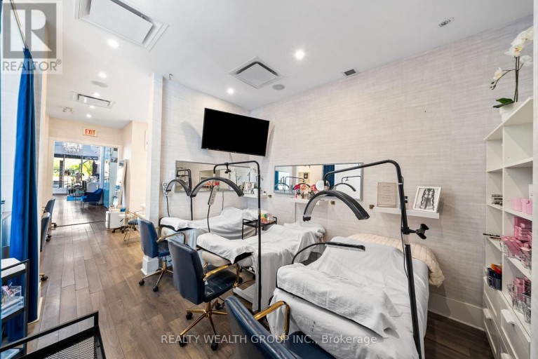3 - 1310 DON MILLS ROAD, Toronto (Banbury-Don Mills), Ontario, M3B2Z4