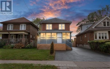 317 GLIDDON AVENUE Oshawa (Central) Ontario photo 1