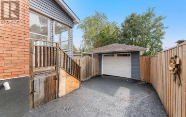 317 GLIDDON AVENUE Oshawa (Central) Ontario photo 39