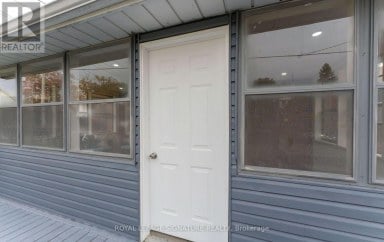 317 GLIDDON AVENUE Oshawa (Central) Ontario photo 4