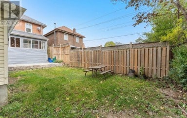 317 GLIDDON AVENUE Oshawa (Central) Ontario photo 42