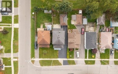 317 GLIDDON AVENUE Oshawa (Central) Ontario photo 46