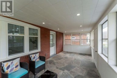317 GLIDDON AVENUE Oshawa (Central) Ontario photo 5