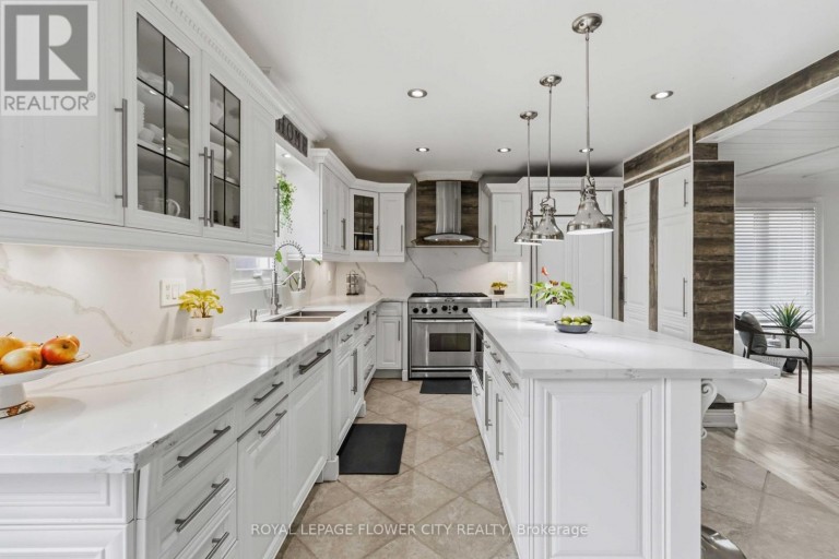 18 PLEASANT VALLEY PLACE, Brampton (Northgate), Ontario, L6S5S2