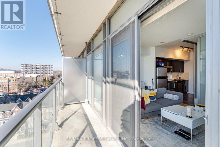 810 - 103 THE QUEENSWAY AVENUE, Toronto (High Park-Swansea), Ontario, M6S5B3