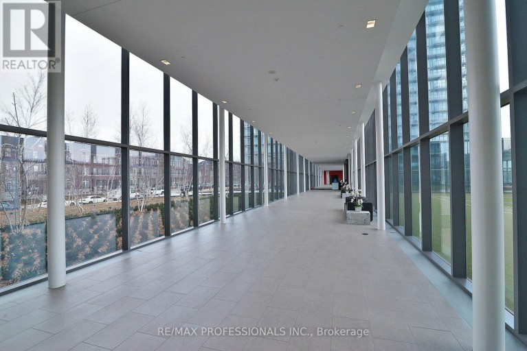 810 - 103 THE QUEENSWAY AVENUE, Toronto (High Park-Swansea), Ontario, M6S5B3