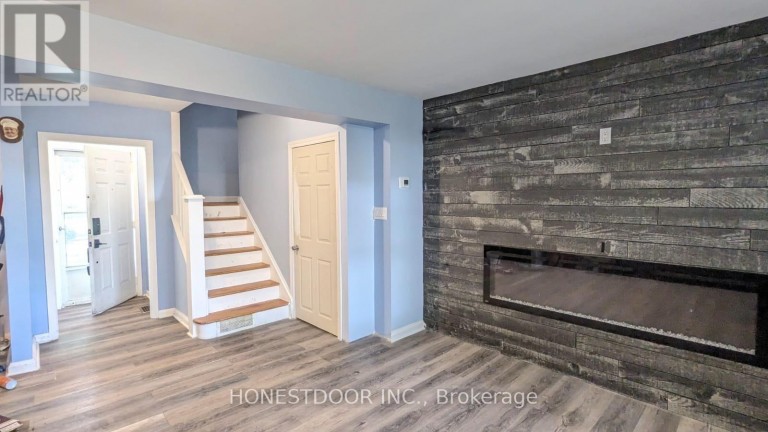 928 RANDOLPH AVENUE, Windsor, Ontario, N9B2V2