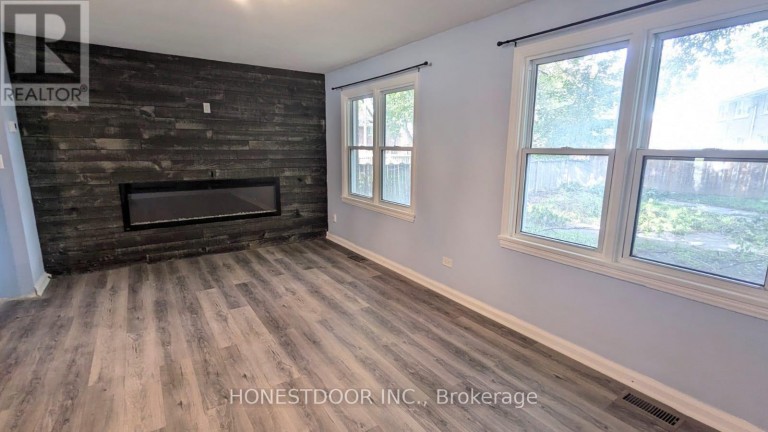 928 RANDOLPH AVENUE, Windsor, Ontario, N9B2V2