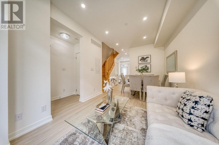 99 - 370D RED MAPLE ROAD, Richmond Hill (Langstaff), Ontario, L4C5T4