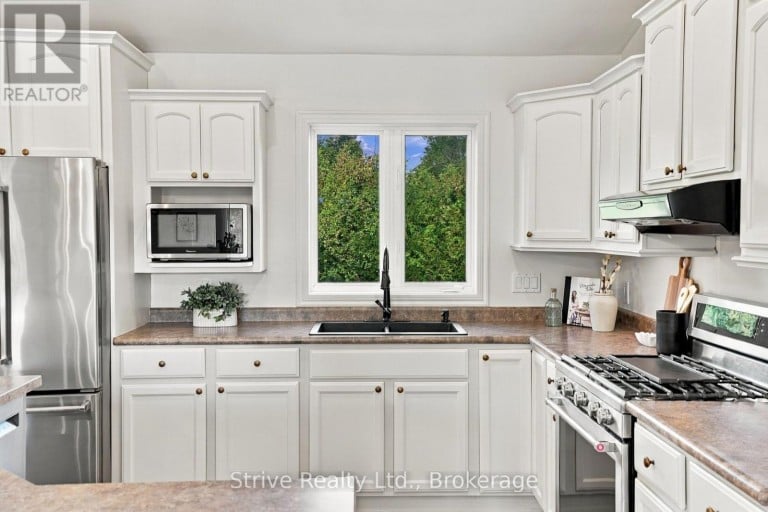 138 JOHNSTON COURT, Alnwick/Haldimand (Grafton), Ontario, K0K2G0