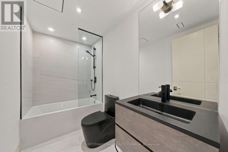 335 LYTTON BOULEVARD, Toronto (Lawrence Park South), Ontario, M5N1R9