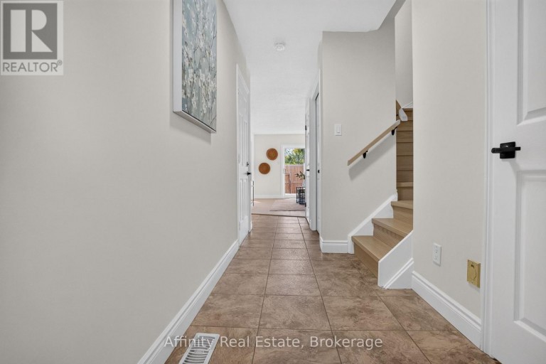 5 - 350 ERBSVILLE ROAD, Waterloo, Ontario, N2T2P7