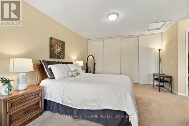 68 - 1600 MICKLEBOROUGH DRIVE London North (North I) Ontario photo 25